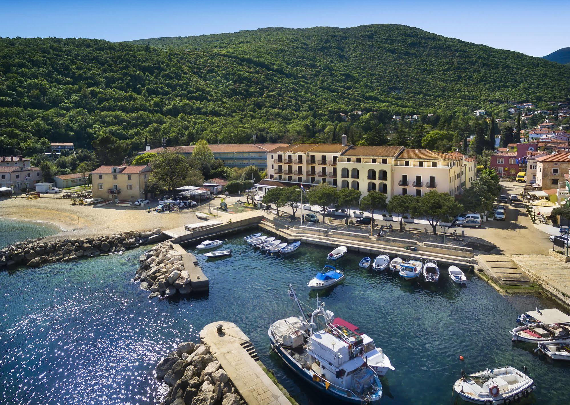 Hotel Mediteran - Liburnia Mošćenička Draga Eksteriør billede