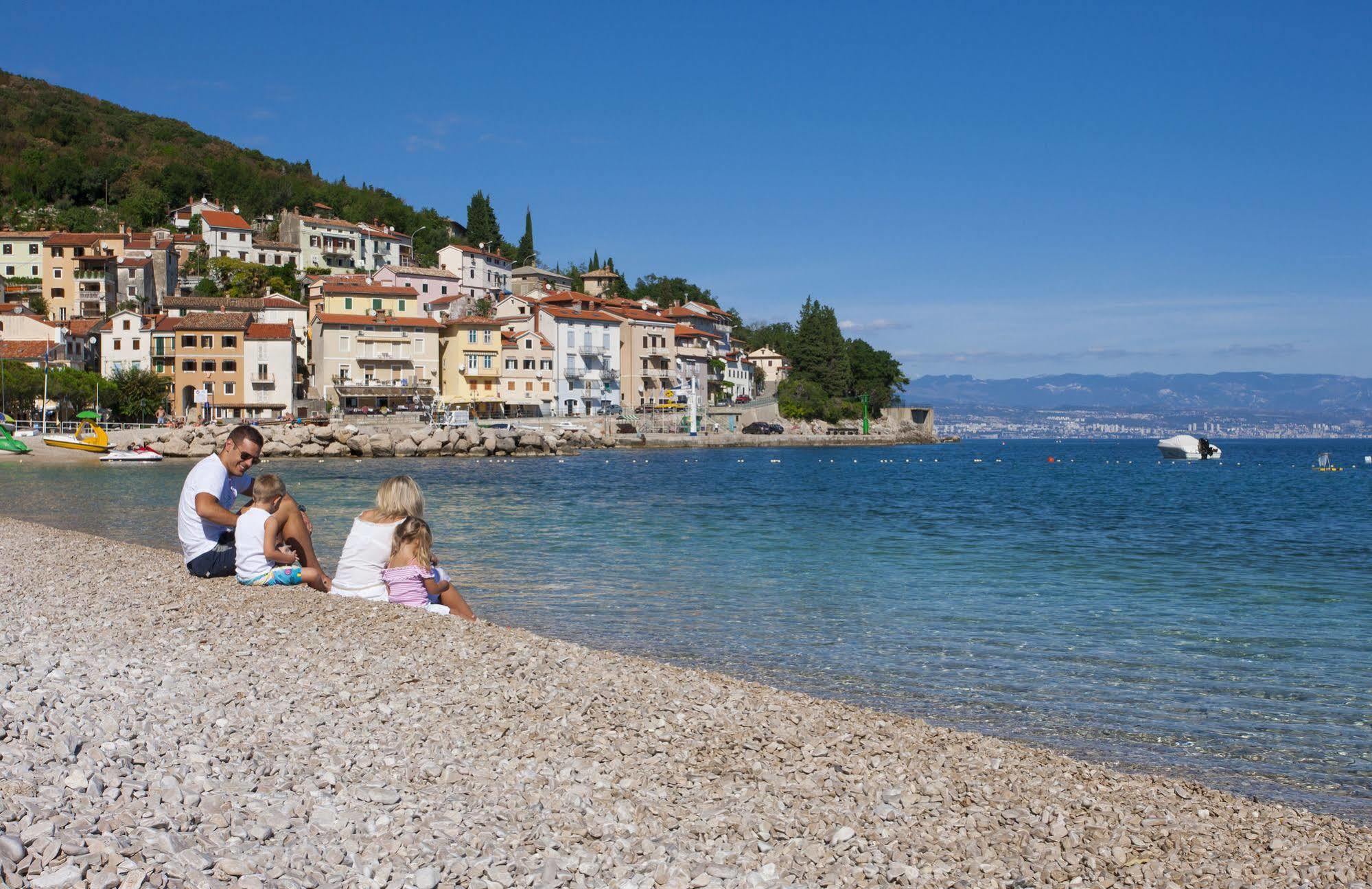 Hotel Mediteran - Liburnia Mošćenička Draga Eksteriør billede