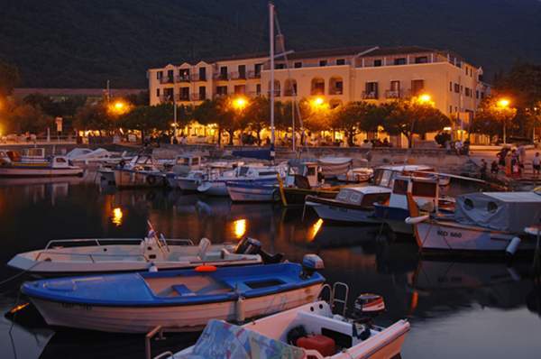 Hotel Mediteran - Liburnia Mošćenička Draga Eksteriør billede